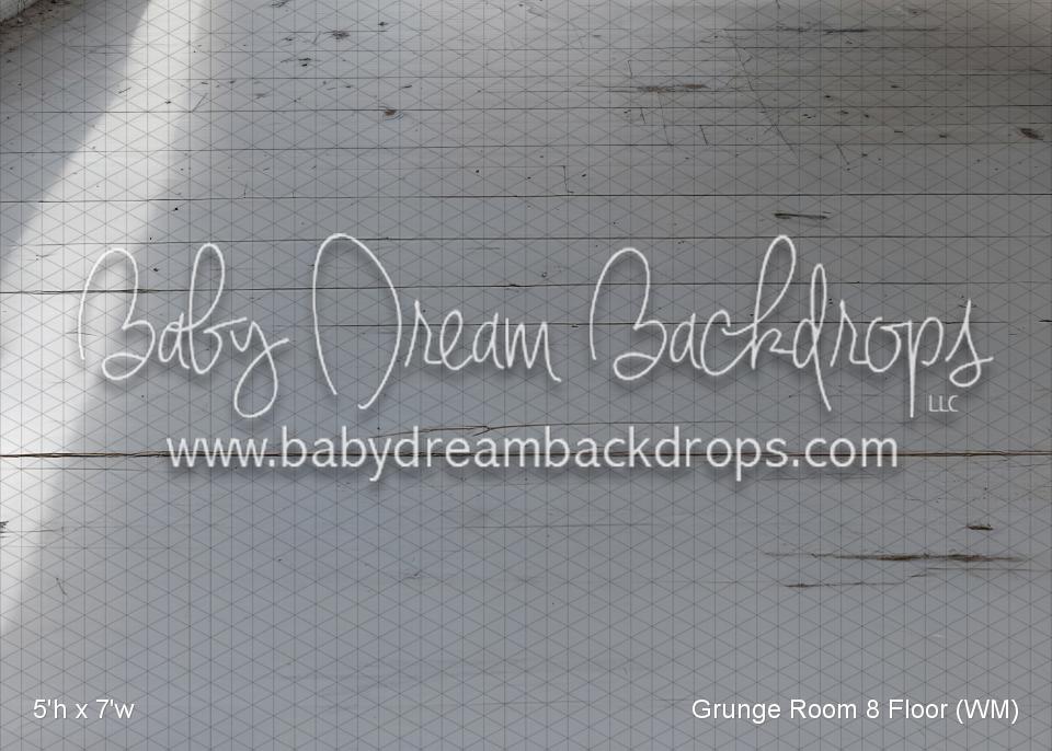 Grunge Room 8 Floor (WM)